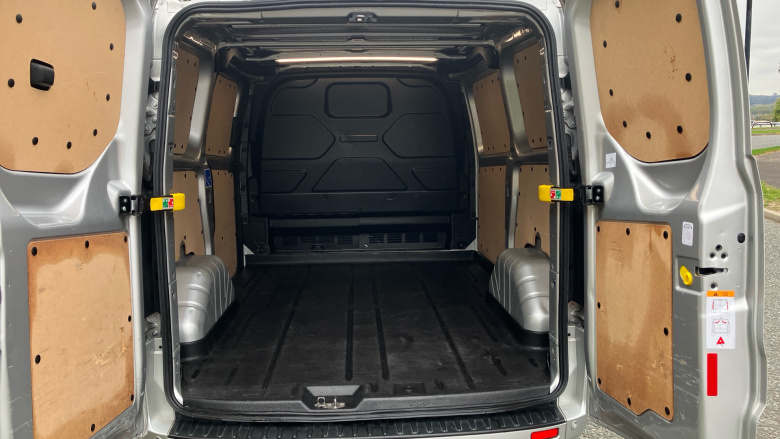 Ford Transit Custom 280 L1 Diesel Fwd 2.0 EcoBlue 130ps Low Roof Limited Van